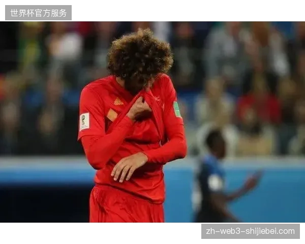 德尚重塑高卢雄鸡防线，年轻中卫组合将迎接大赛检验